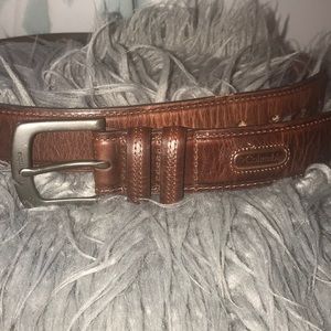 ❤️Columbia Distressed Brown Belt 48❤️